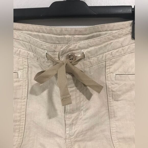 New With Tag The North Face Womens Shorts Front and Back Pockets Size 10 - Picture 2 of 9